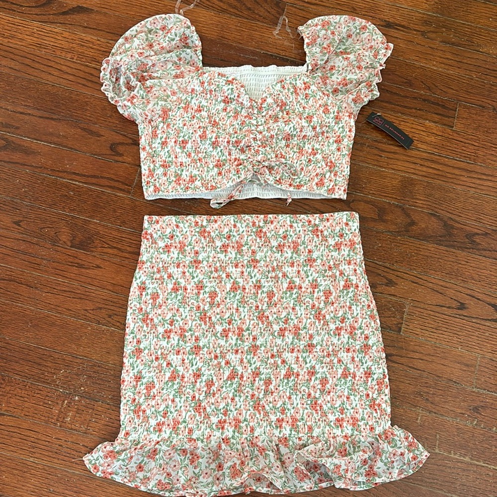 Two Piece Set